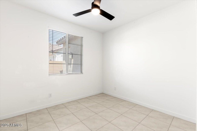 22521 E Twilight Dr 3rd bdr alt view