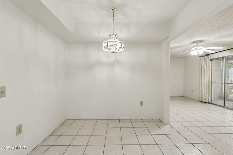 21-web-or-mls-Lancaster-21