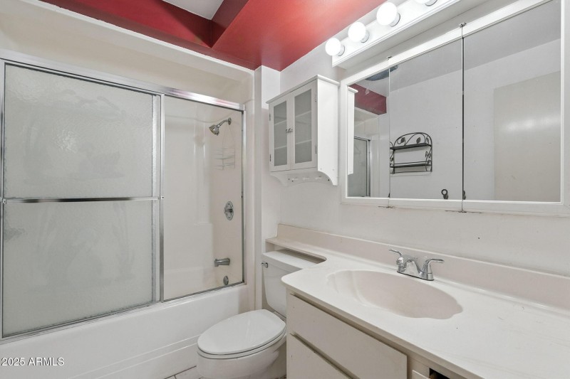 25-web-or-mls-Lancaster-26