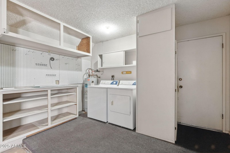 28-web-or-mls-Lancaster-29