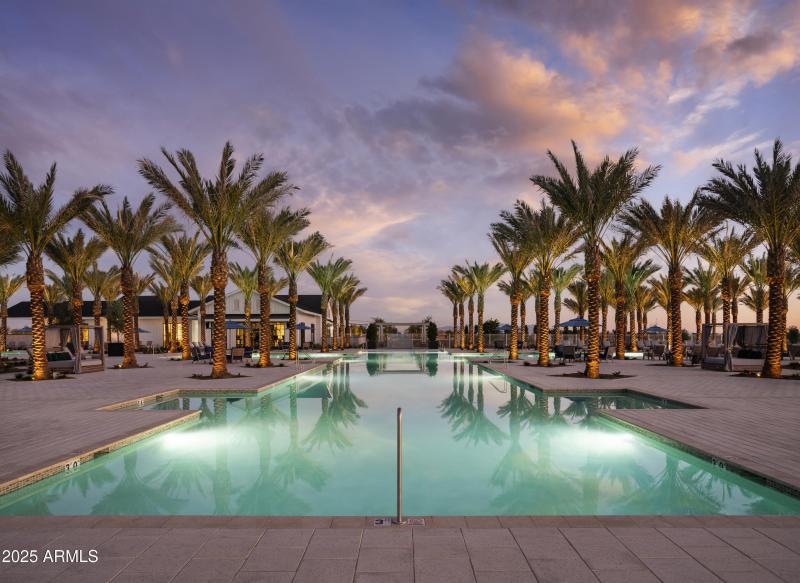 Sterling Grove_Clubhouse_Pool_1252_conve