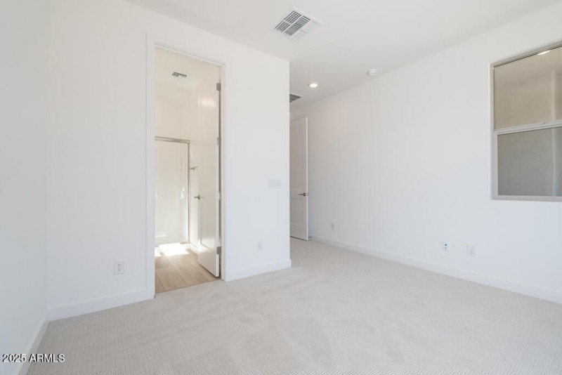 Tri Pointe Waterston Central 296 - Bedro