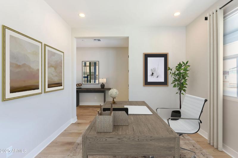 Virtually Staged Office/Flex Room