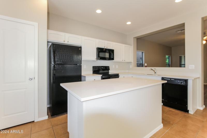 006-photo-kitchen-7827818