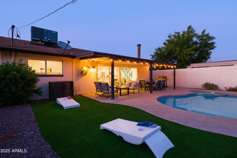 PropertyImageCo_8649EPlazaAve_WEB-44