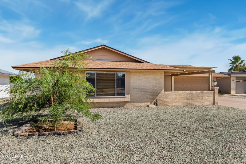 11041 W Pleasant Valley Rd-2