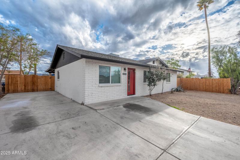 10947 W Mohave St Avondale AZ 85323-3