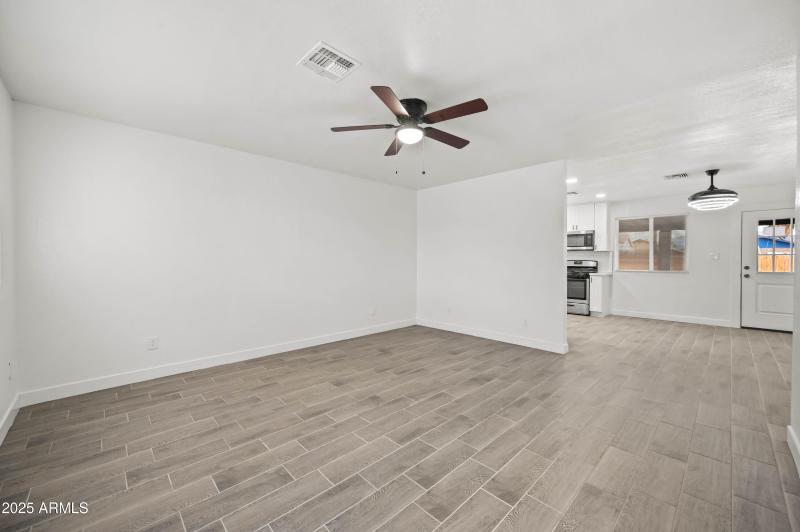 10947 W Mohave St Avondale AZ 85323-17