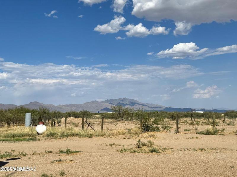 20250716233238214165000000-o