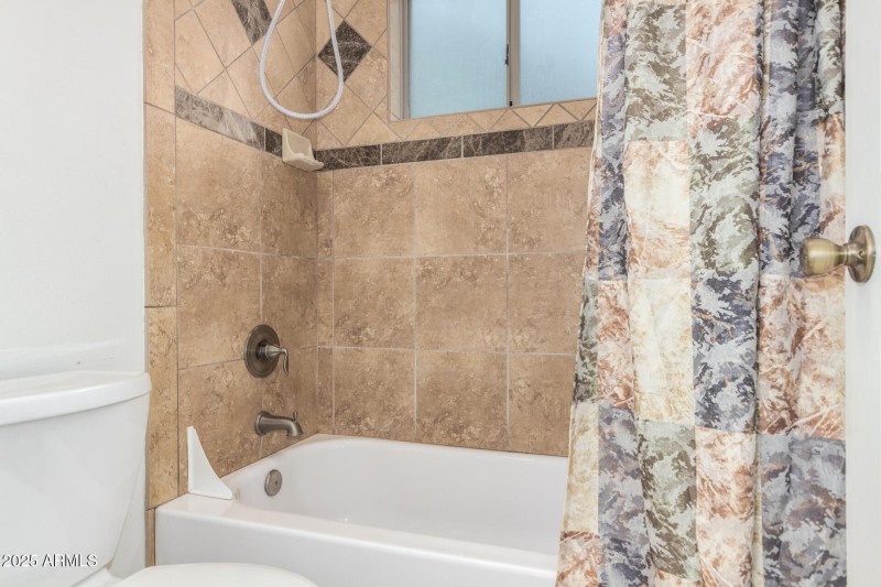 Custom tiled bath/shower