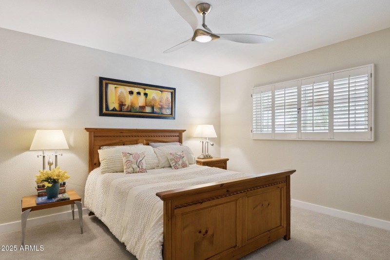 29-web-or-mls-207-w-surrey-ave