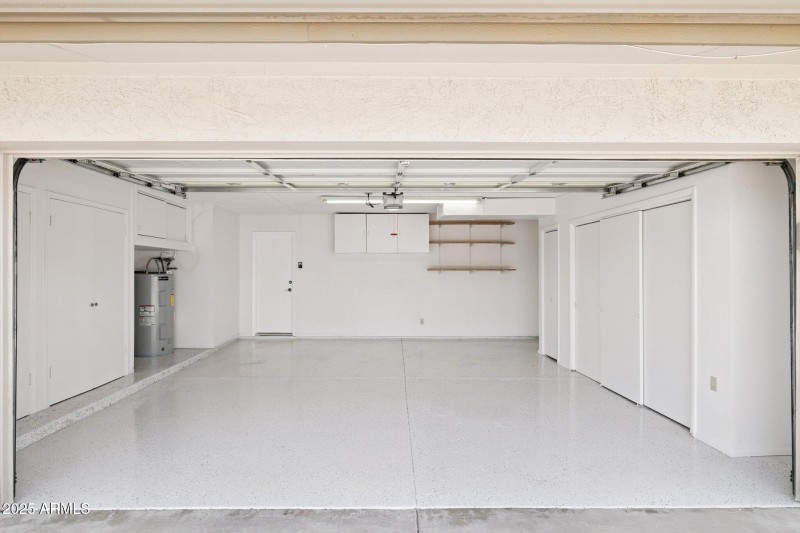39-web-or-mls-207-w-surrey-ave