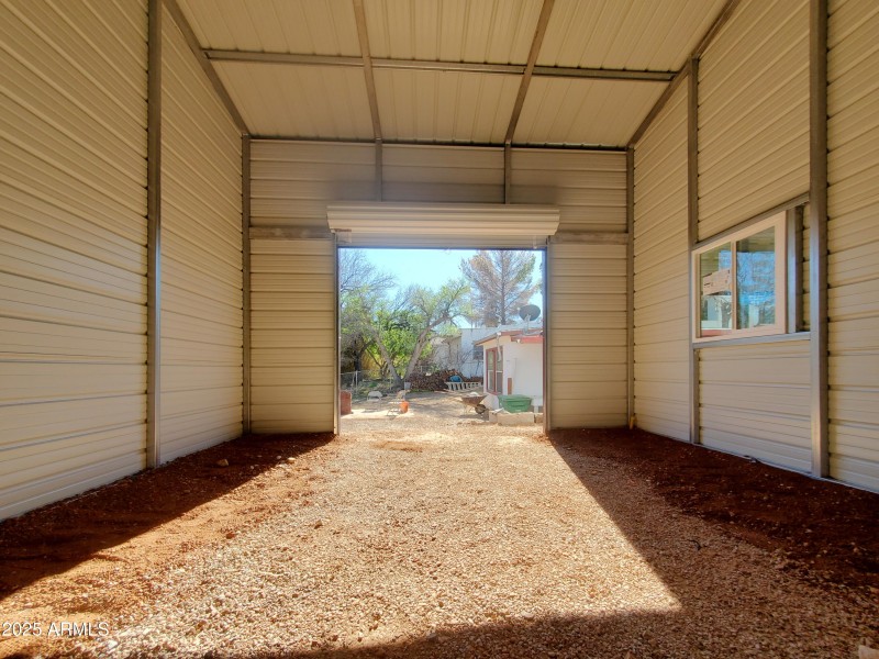 Additional Garage - 4