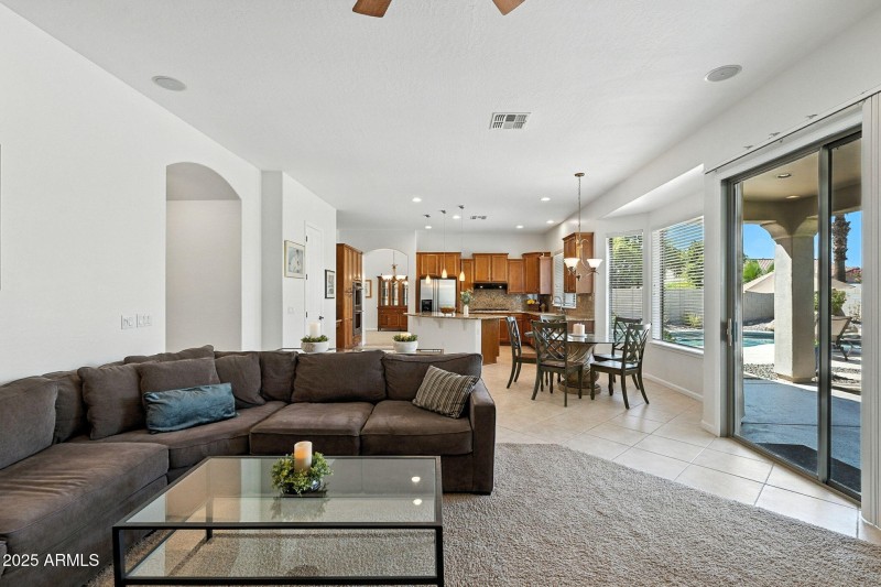 27-web-or-mls-Wildflower-27