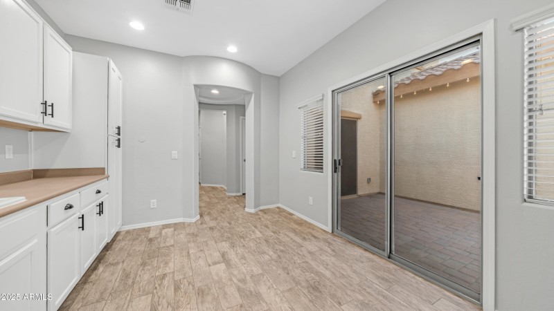 10296 W Sands Dr Unit 485 (4)