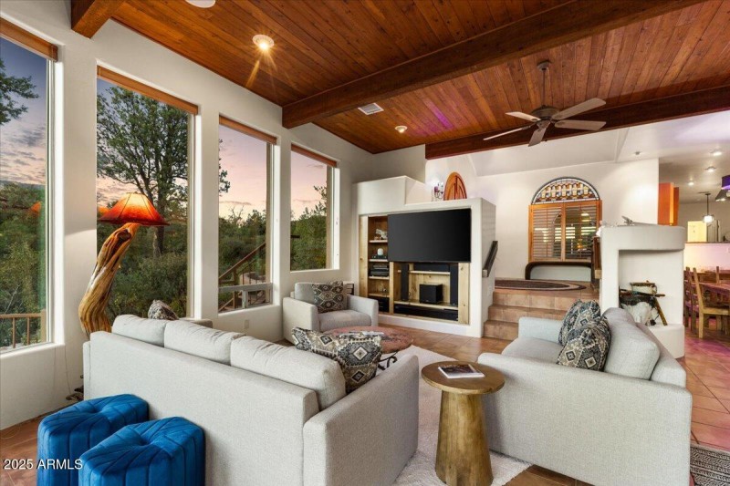 46-Living Room