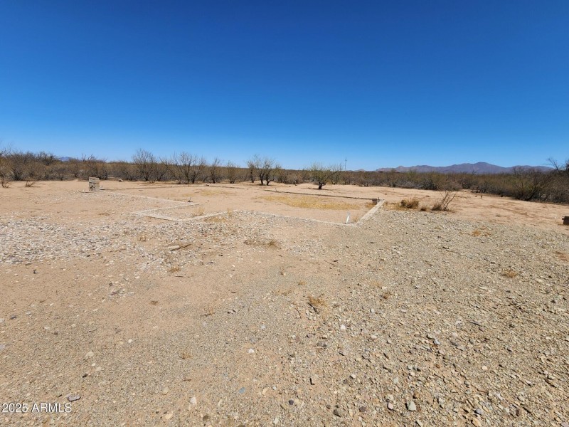 13122 W DUSTY FLAT PL