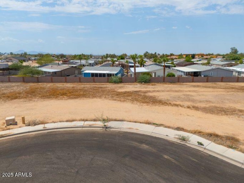 Lot 19. 2354 N Horseshoe