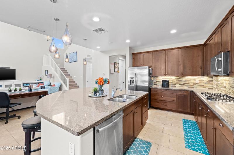 19-web-or-mls-10648 E. Kinetic Drive-19