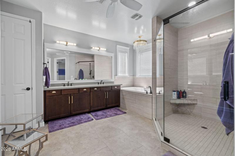 29-web-or-mls-10648 E. Kinetic Drive-29