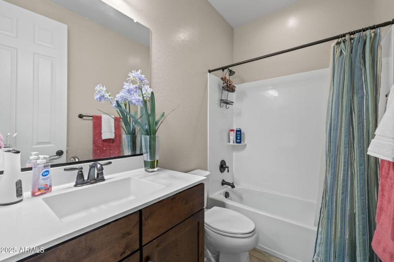 33-web-or-mls-10648 E. Kinetic Drive-33