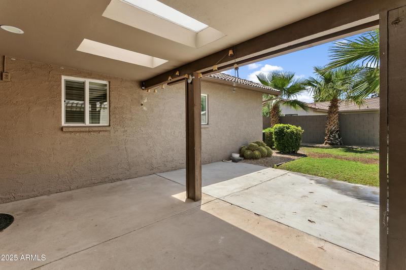 1527EWestwindway021