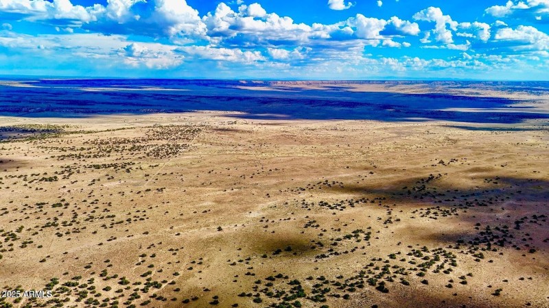 20250815021630971198000000-o