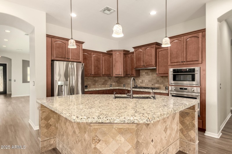 16 - Las Colinas 439