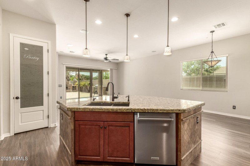 18 - Las Colinas 439