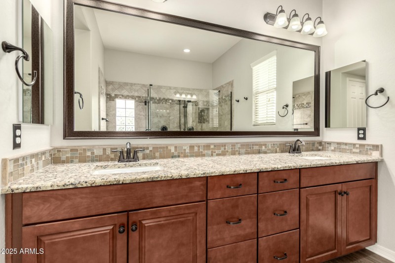 24 - Las Colinas 439