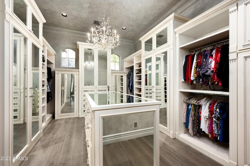 Fully Fitted Closet