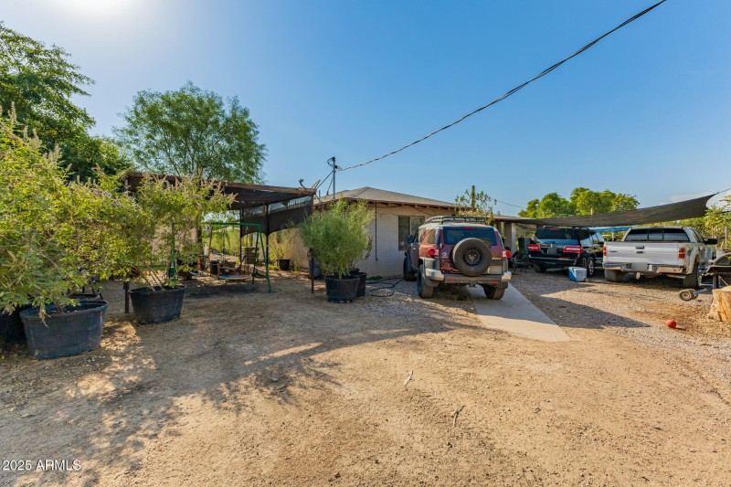 Main House parking