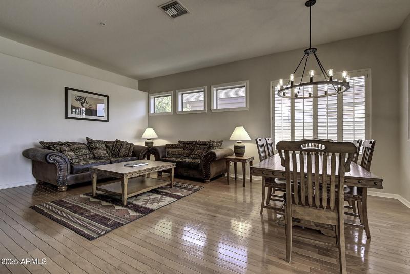 9039 Broken Bow (18)