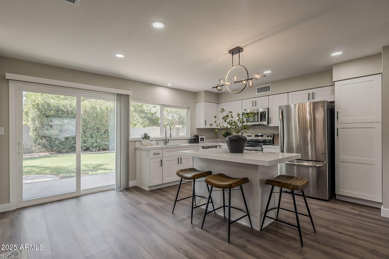 17-web-or-mls-Portobello Ave-17