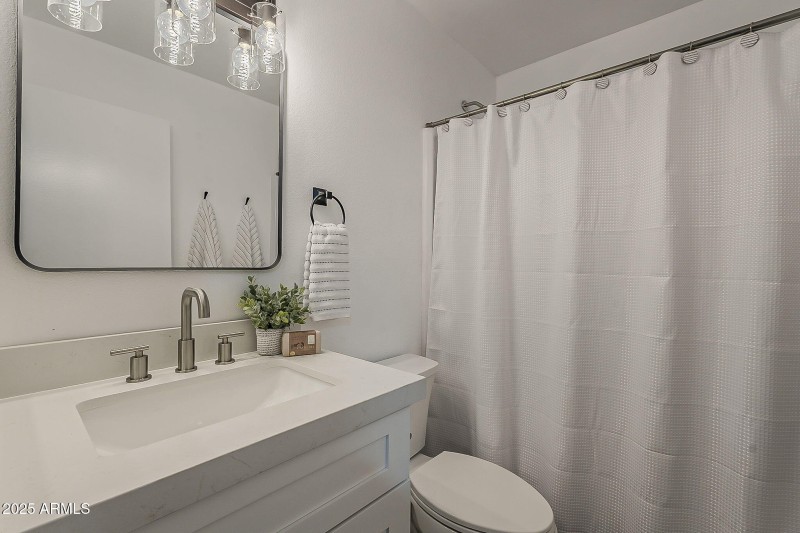 23-web-or-mls-Portobello Ave-23