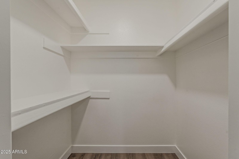 33-web-or-mls-Portobello Ave-33