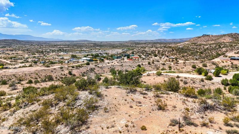 14-Lot Photo 194J (1)