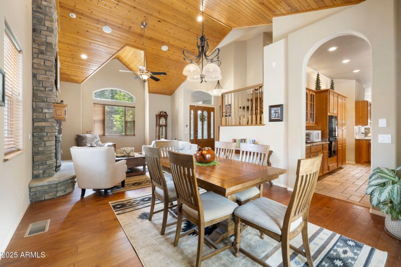 13-web-or-mls-FA9A6125