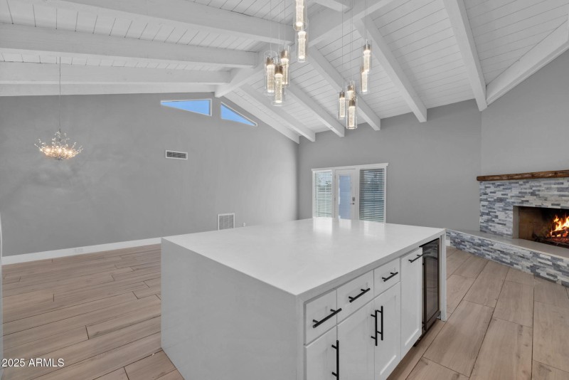 Kitchen with Large Island