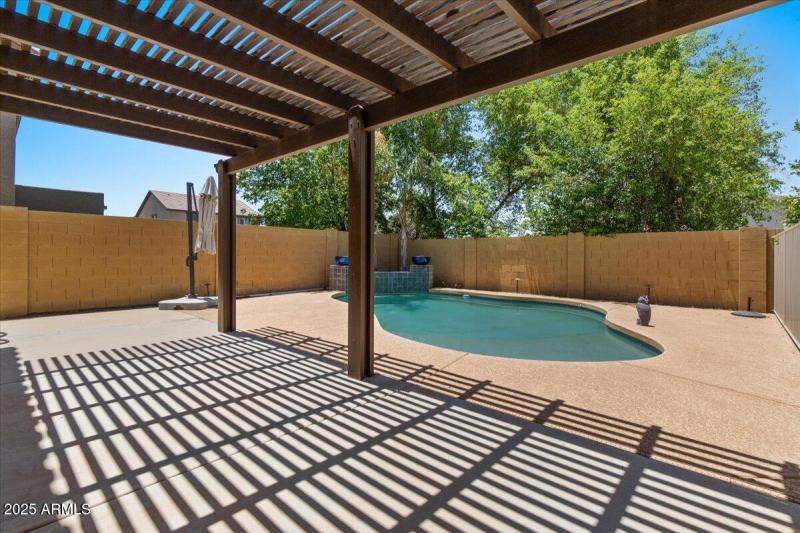 1-Patio and pool
