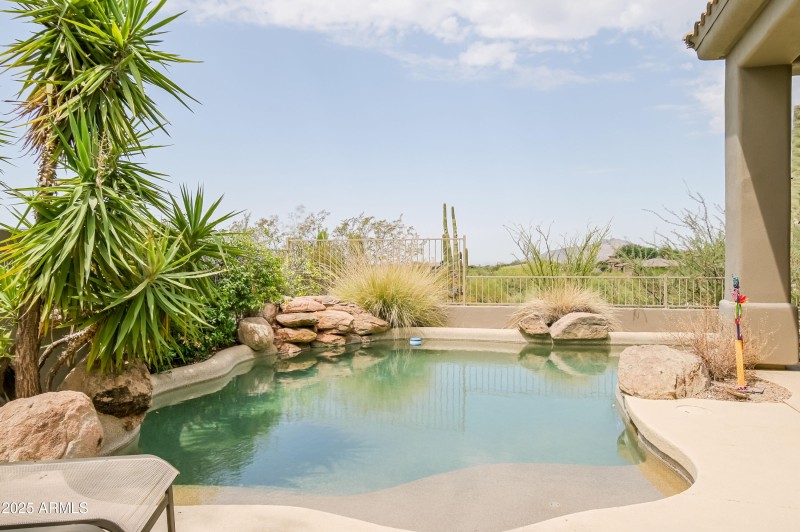 Sparkling Pool and Spa