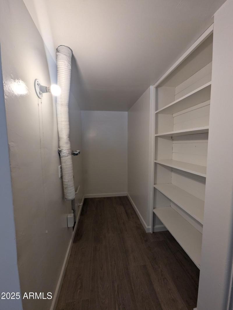 PXL_20250812_000111858