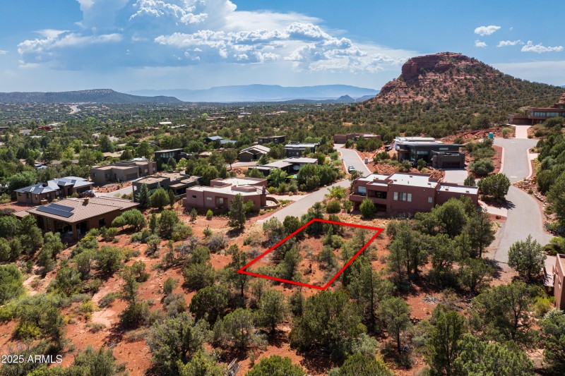 JL_650RhapsodyRd-drone-04