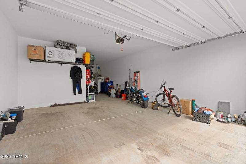 3-Car Tandem Garage