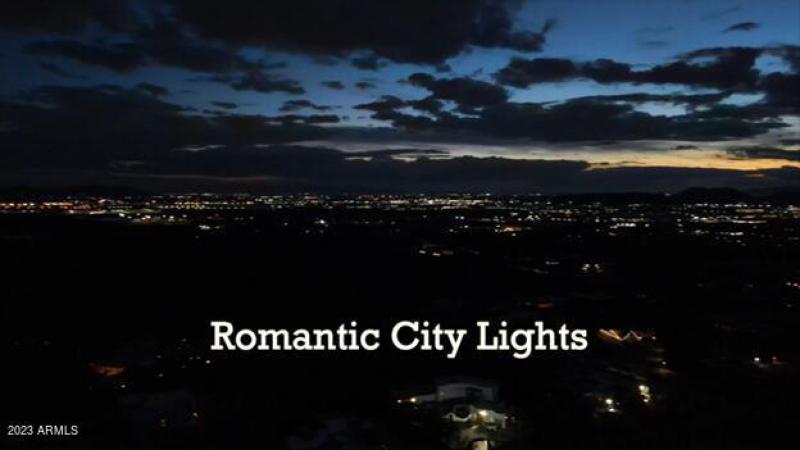 300 W Quartz Rock - Romantic City Lights