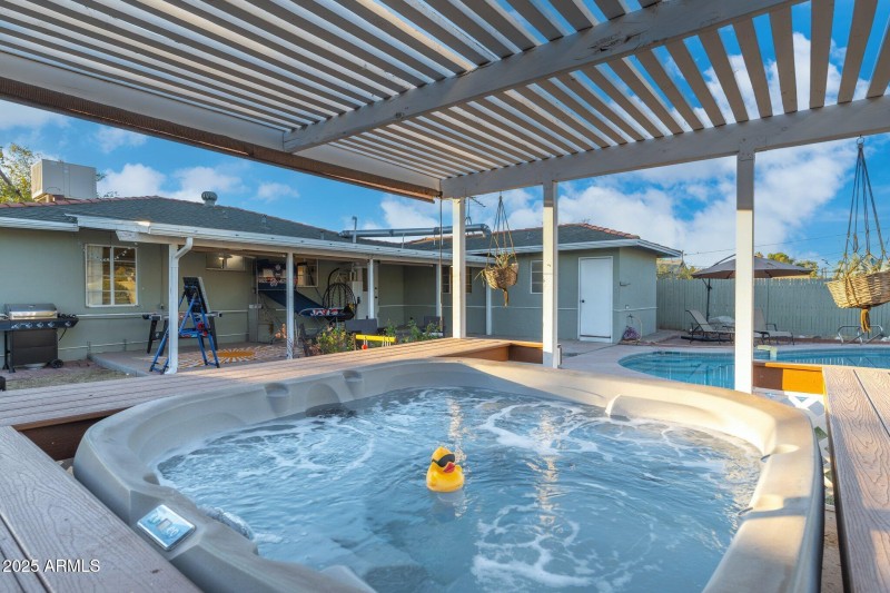 20250222012453732346000000-o