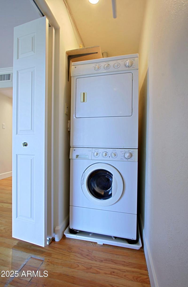 Washer dryer