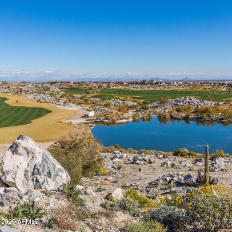 566B46C3-7C6D-47B9-9A22-4488BF79B77F