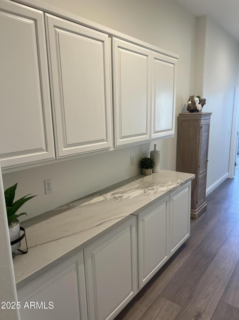 5C4FA8A3-99F0-4A64-9833-70958474F98D