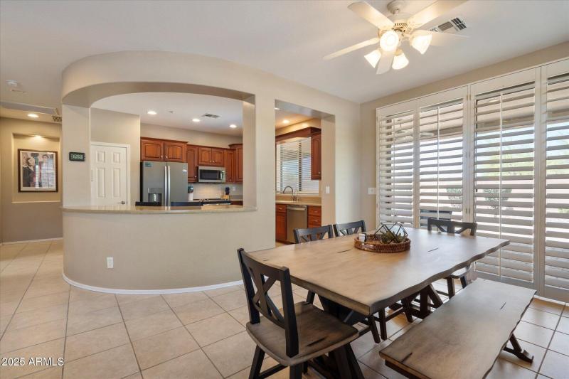 Dining Room & Kitchen Bar